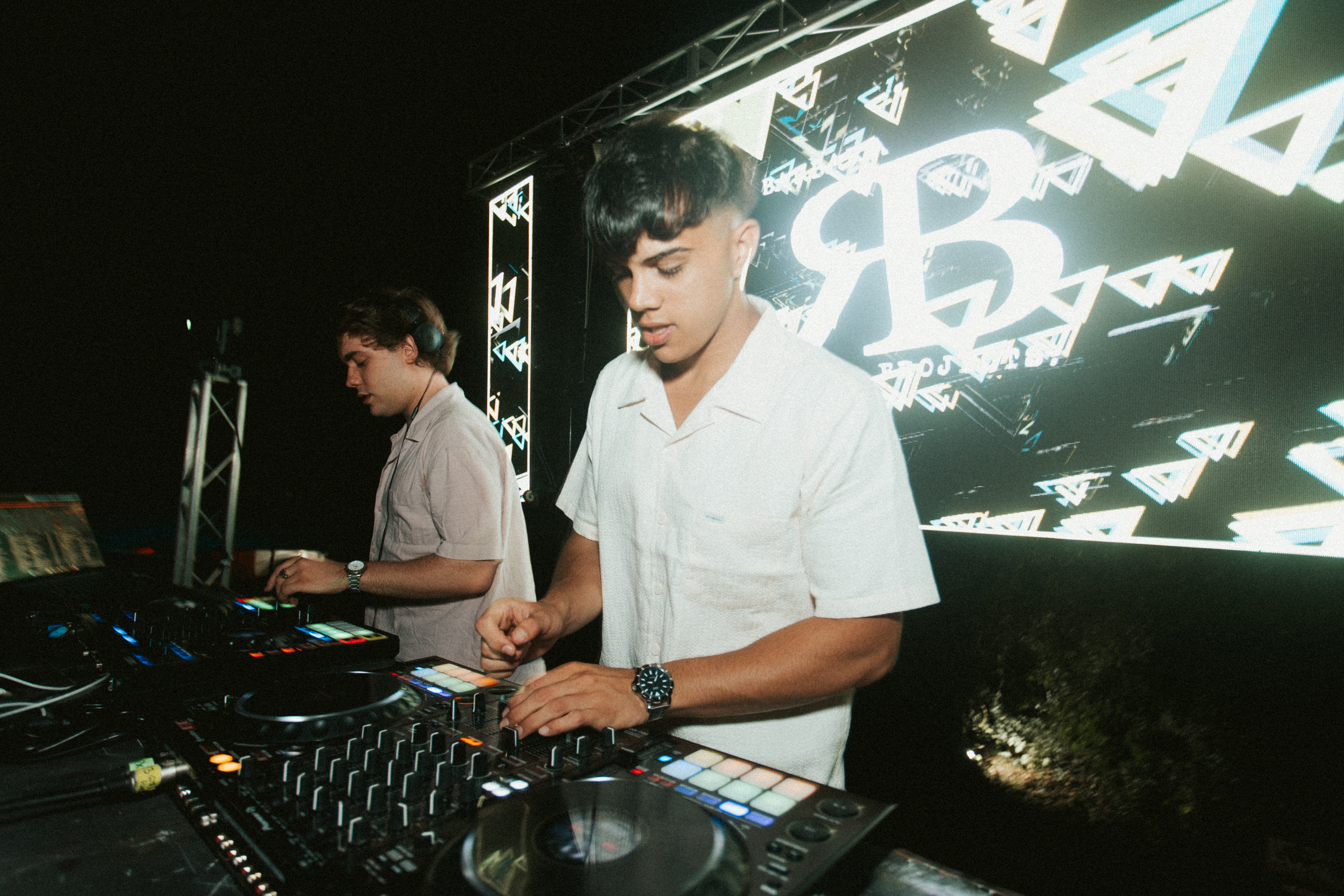 DJ REN en vivo